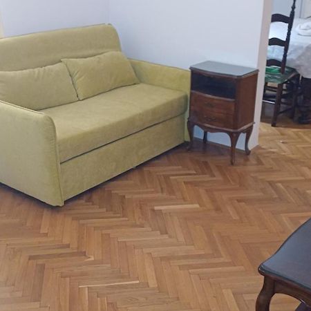 Apartment Ina สปลิท ภายนอก รูปภาพ