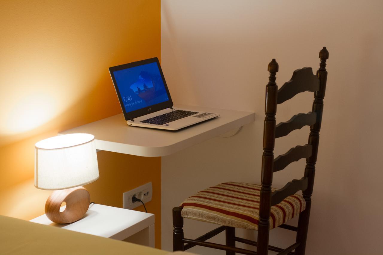 Apartment Ina สปลิท ภายนอก รูปภาพ